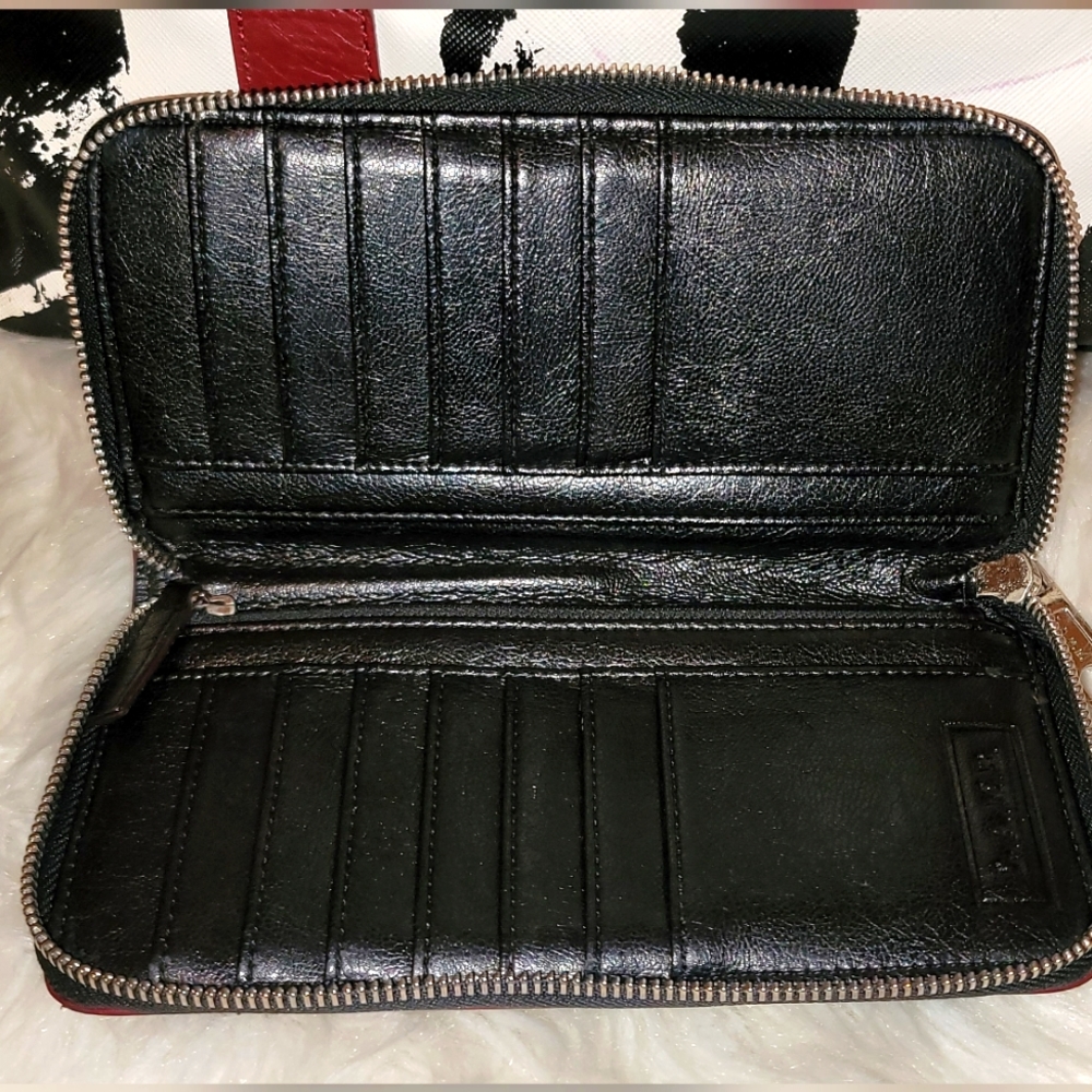 LAMB Wallet - Picture 4 of 4